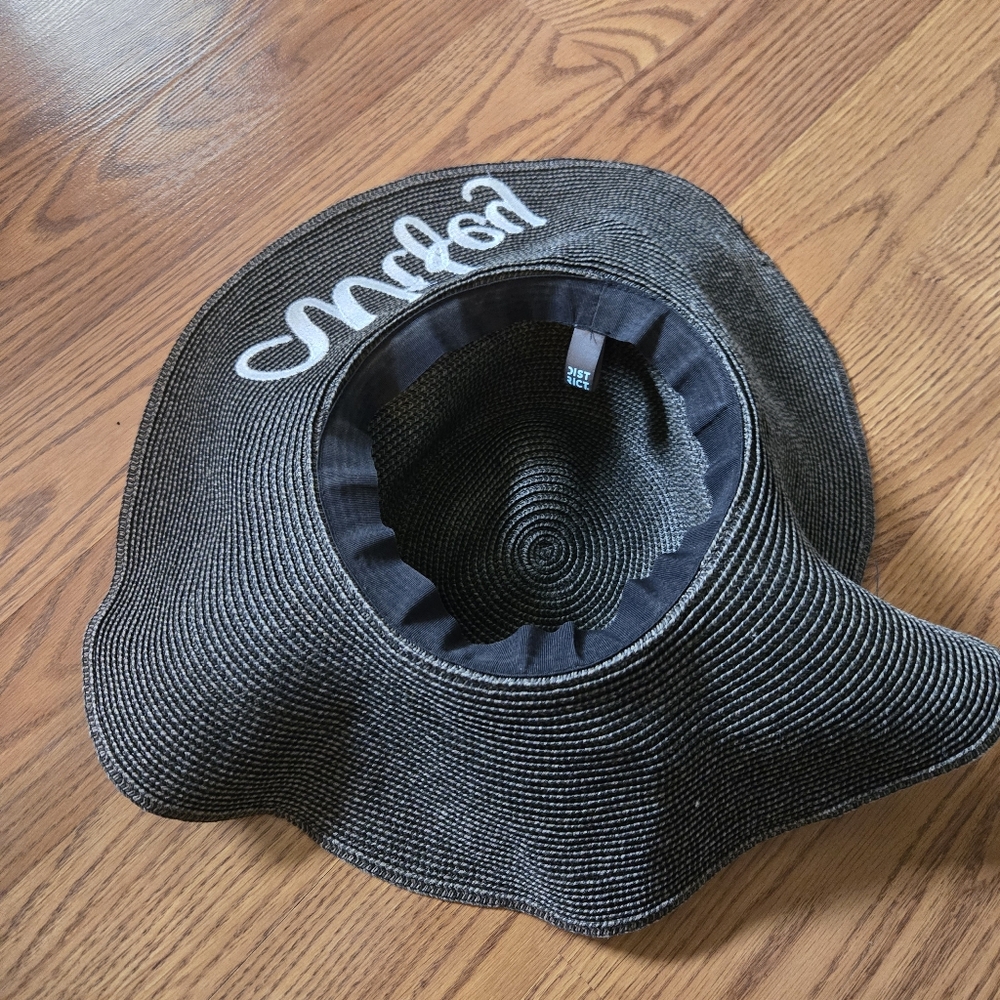 District Black Wifey Straw Hat Floppy Sun Hat Summer Beach Pool Swim Honeymoon - Picture 3 of 7
